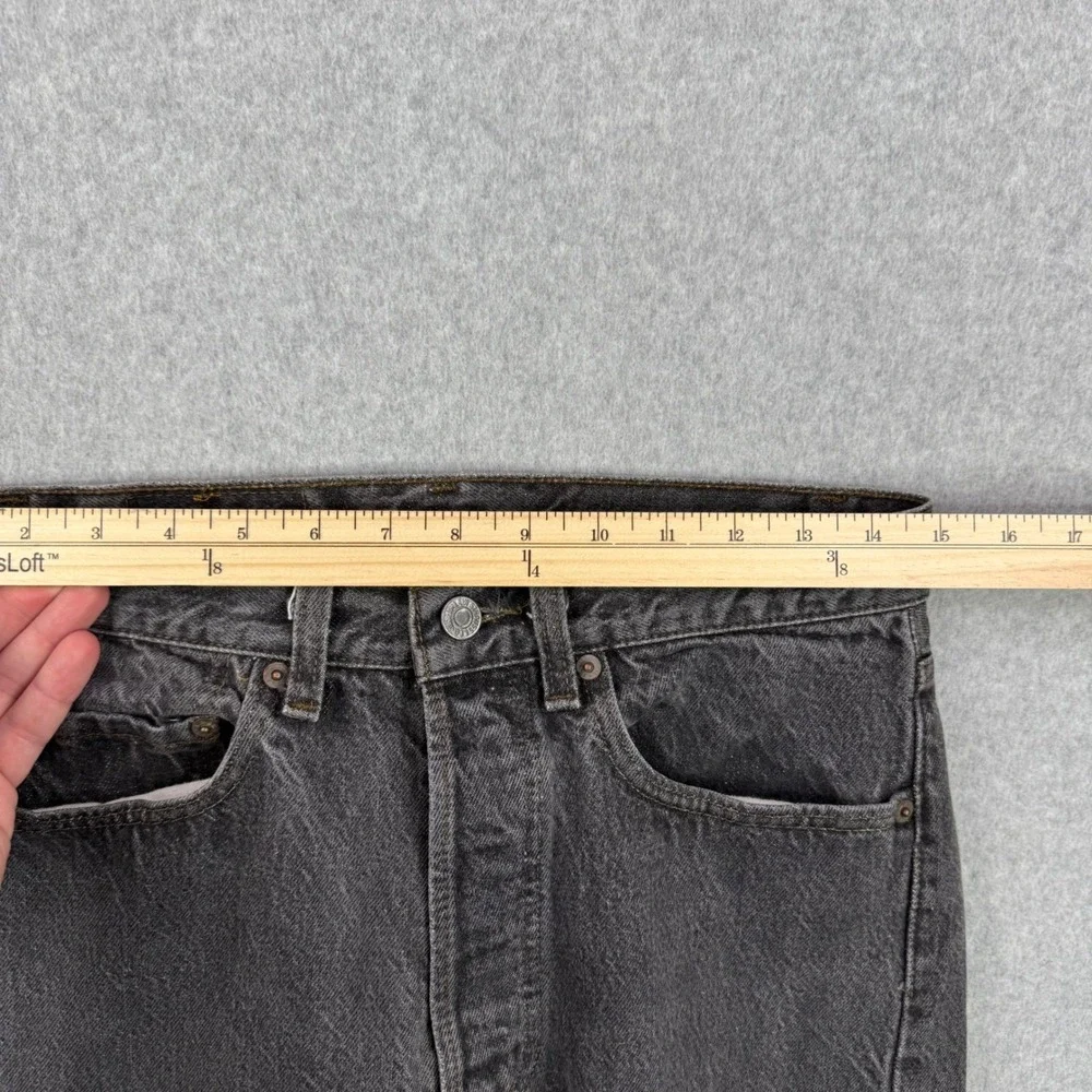 Vintage‎ Levis 501 Jeans Mens Fits 30x32 Black Button Fly 501-0658 Made in USA